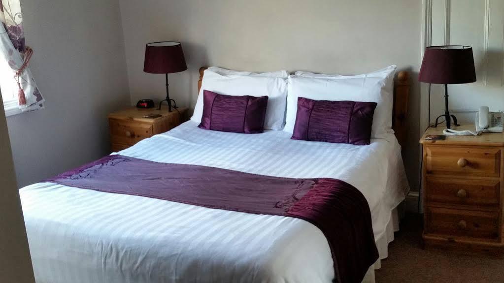 The Cromwell Arms Inn Bovey Tracey Ngoại thất bức ảnh