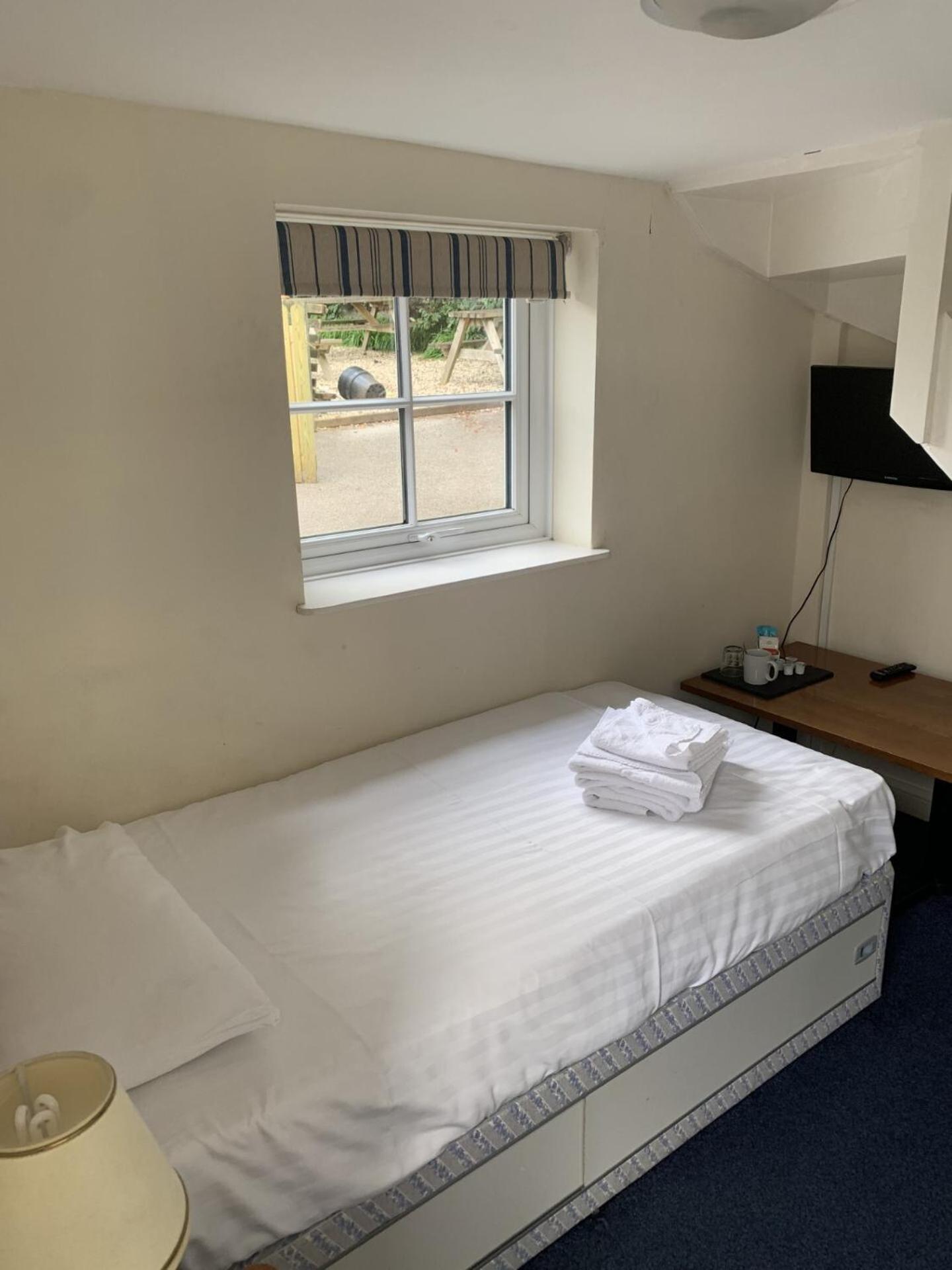 The Cromwell Arms Inn Bovey Tracey Phòng bức ảnh